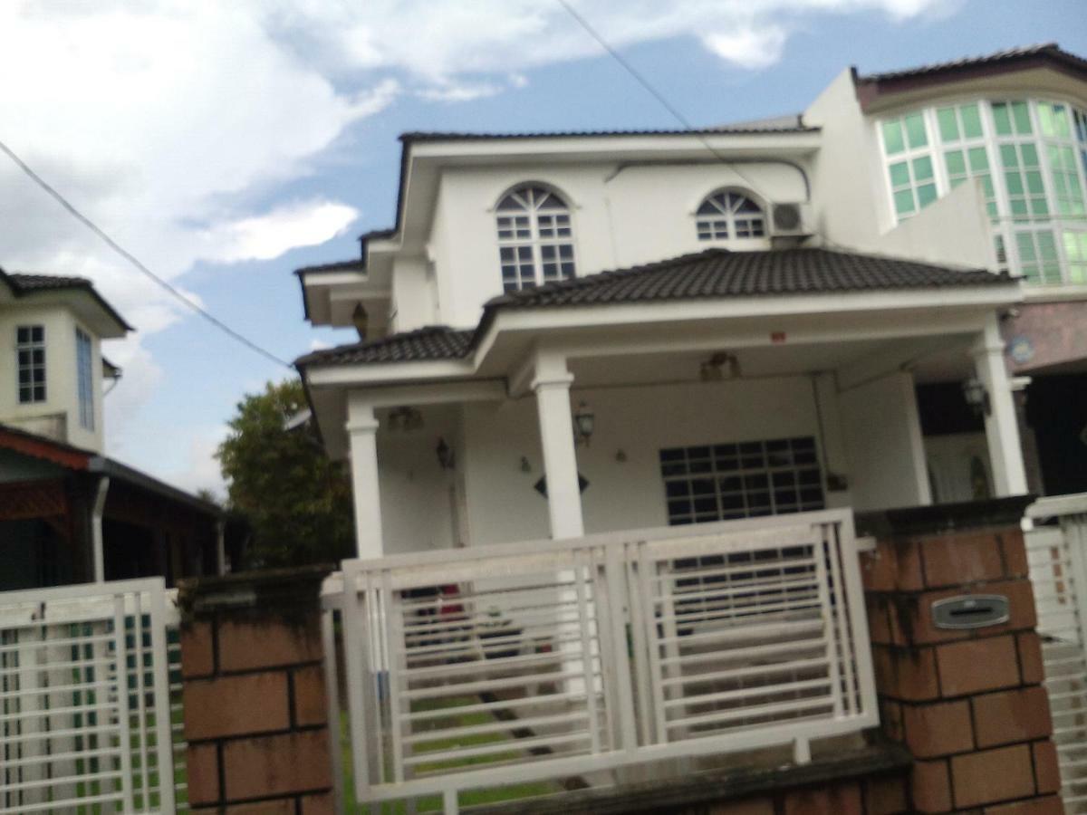 Galleria Homestay Islamic Alor Setar Exterior photo